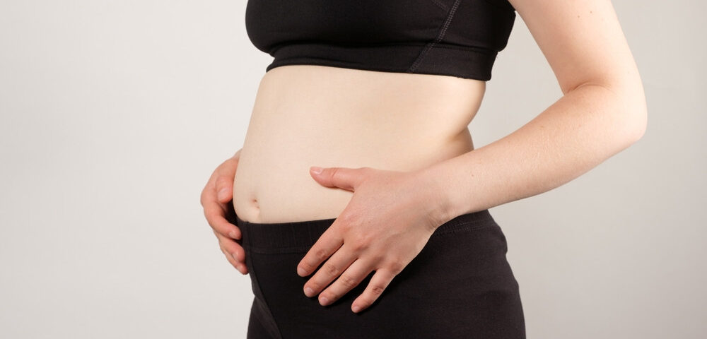 Est-il possible de porter un bébé après une abdominoplastie ?